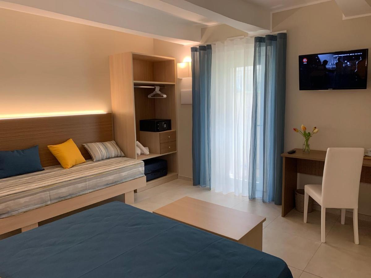 Malu Best Rooms - Tropea Eksteriør billede